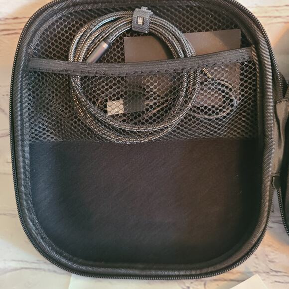 Cowin E7 Pro Bluetooth Noise-Cancelling Over Ear Headphones Blue - Picture 2 of 4